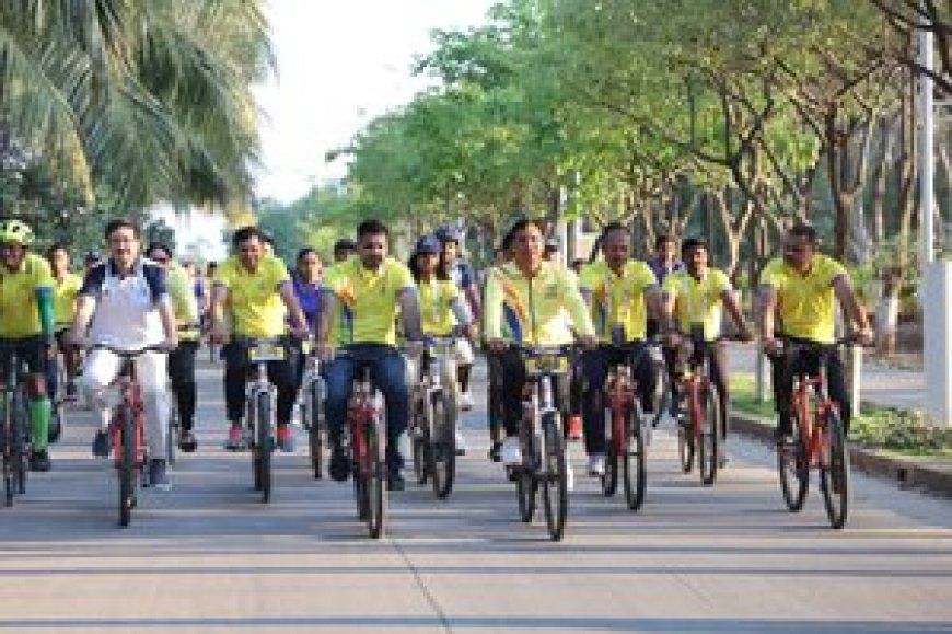 Women’s Day Cycle Rally Promotes Fitness & Nari Shakti